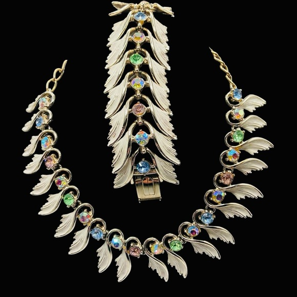 Vintage ART Arthur Pepper Enamel Leaf and Pastel Rhinestone Set - Picture 1 of 9